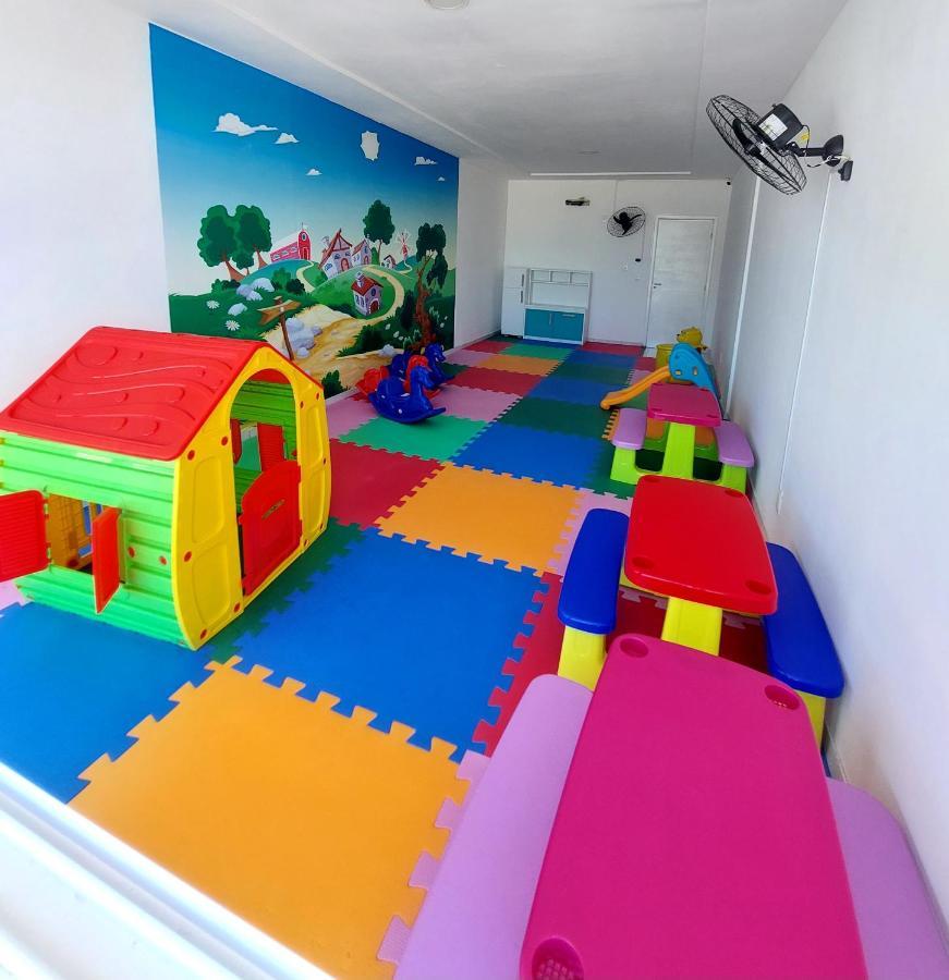 Flat Aconchegante, 3 Quartos, Condominio Muro Alto Em Порту-де-Галиньяш Экстерьер фото